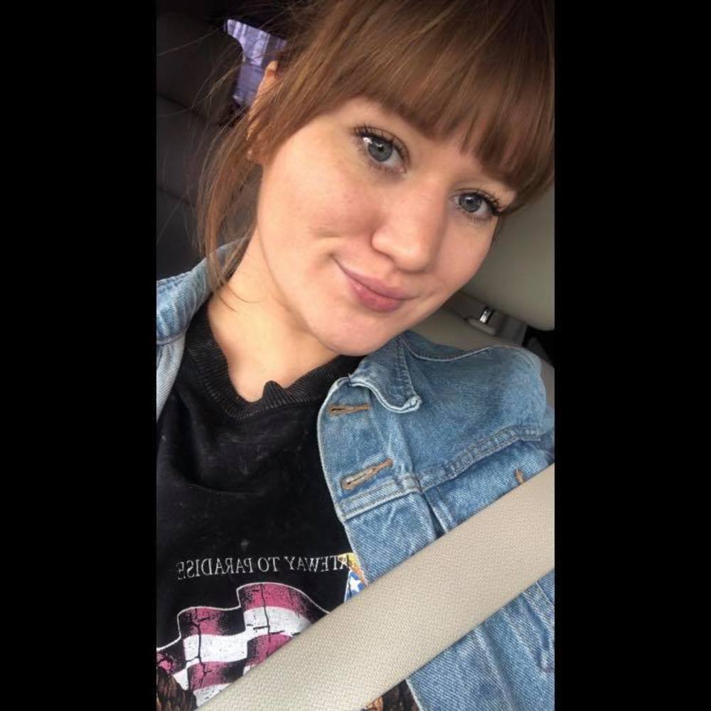 Meet your Posher, Katelyn
